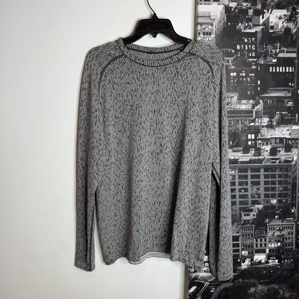 Lululemon Metal Vent Tech Long Sleeve Shirt Mens L Gray Athletic